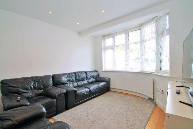 60, Ennerdale Avenue, Stanmore photo 4