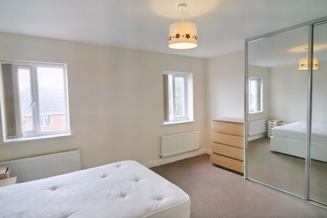 Town house for sale in Clearwell Gardens, Cheltenham