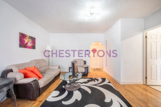 Thumbnail Flat to rent in Wheat Sheaf Close, Millwall