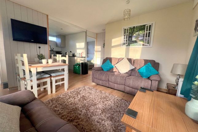 31 The Woodlands,, Roch, Pembrokeshire photo 3