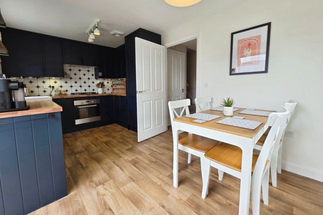 4, Robert Hulbert Lane, Stonehouse photo 3