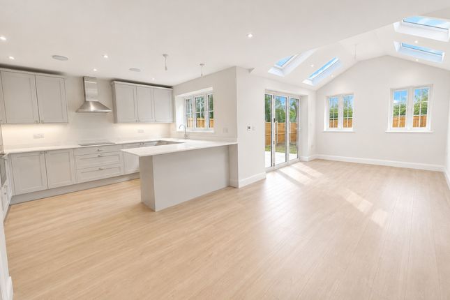 Flat Plot 2, 28, Burnham Road, Hullbridge photo 4