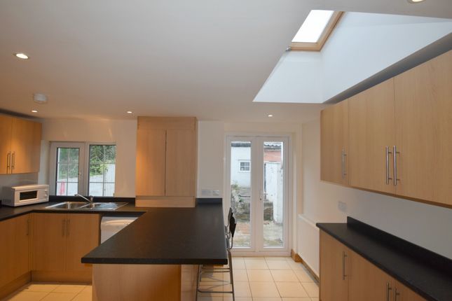 Rhymney Street, Cardiff photo 3