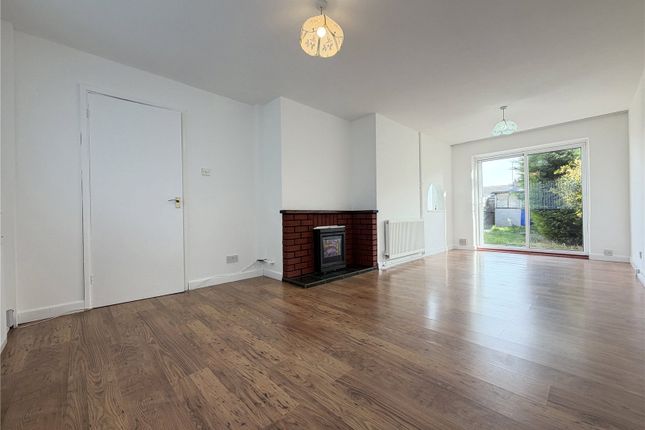 23, Lake Avenue, Essex photo 3