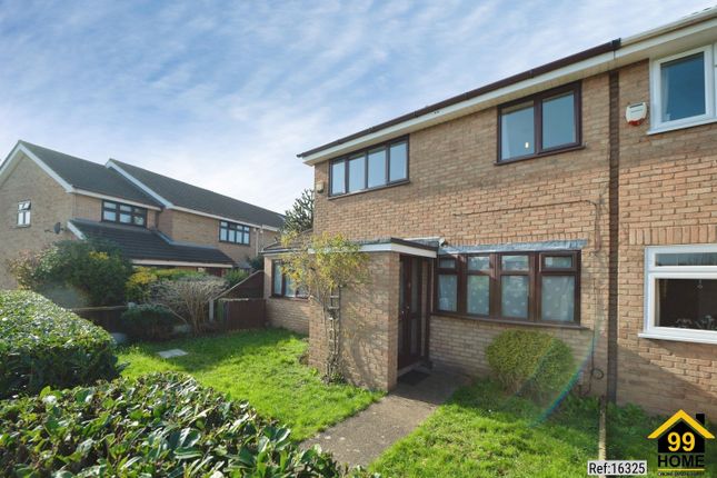 3-bed house on 26, Wittering Walk,, Hornchurch, £500,000