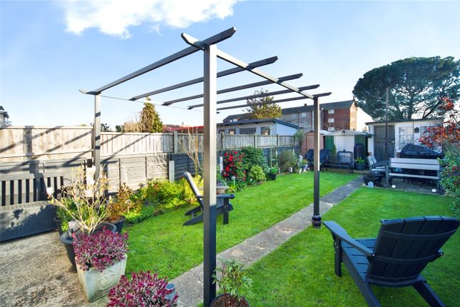 3-bed house on 24, Beamway, Essex, £455,000