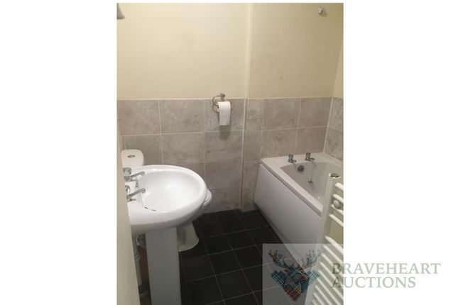 52D Loudoun Road, Newmilns photo 4