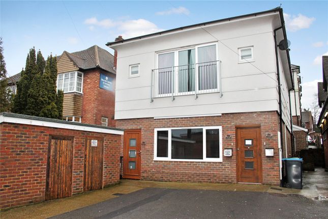 Thumbnail Flat to rent in Burgess Hill, West Sussex