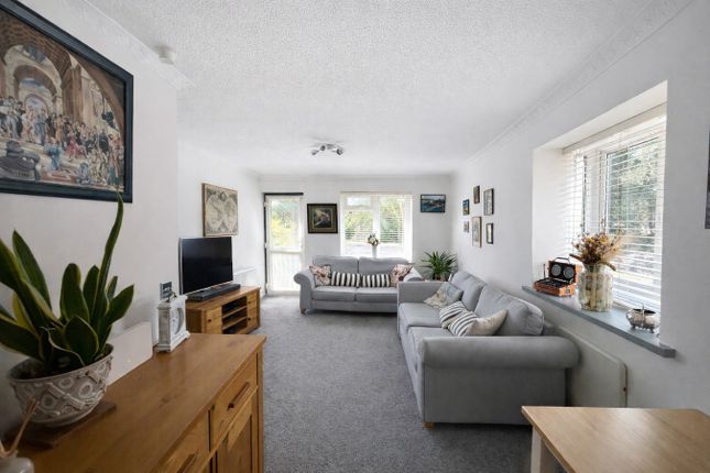 2, Chichester Court, Bexhill On Sea photo 2