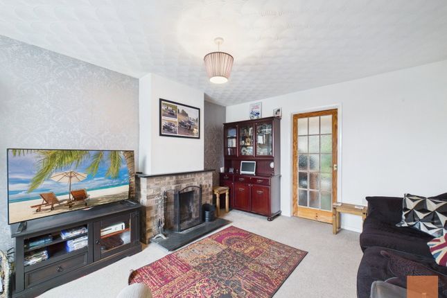 24, Bosvean Road, Nr Truro photo 2