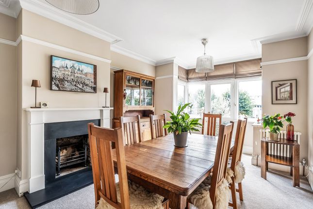 8 Oakfield Court Road, Tunbridge Wells photo 4