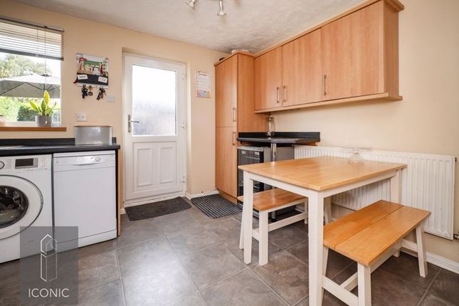 26, Firethorn Close, Norwich photo 3