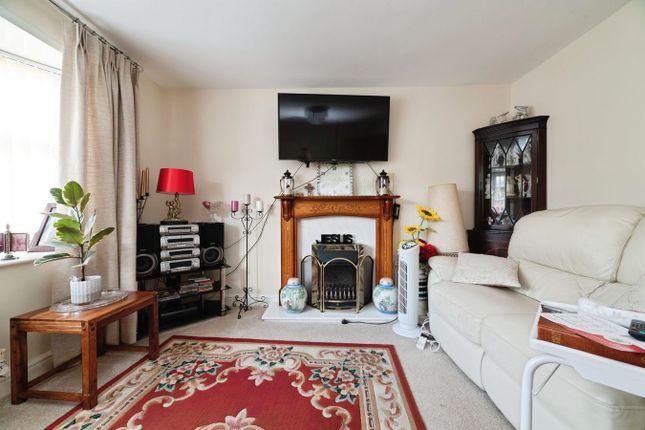 41a, Lawson Avenue, Cottingham photo 2