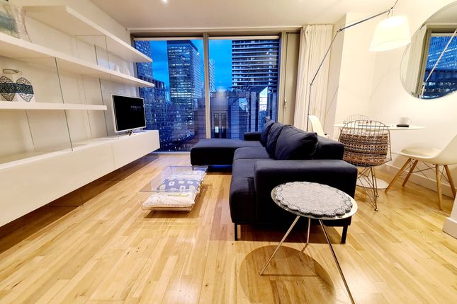 Thumbnail Flat to rent in Landmark East Tower, Marsh Wall, Docklands