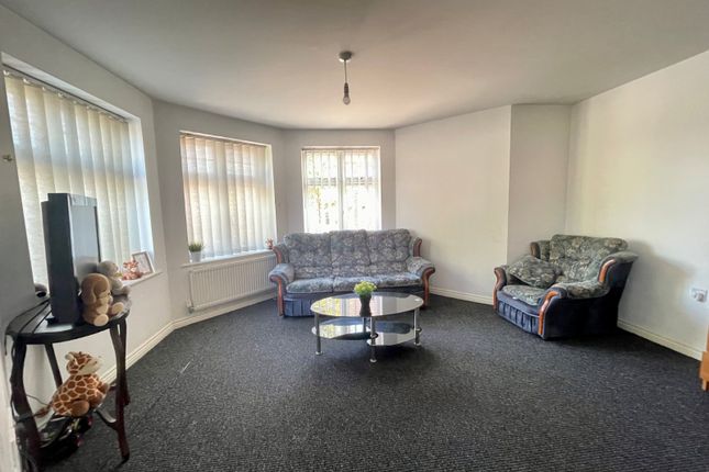 Flat for sale in Ashover Road, Central Grange, Tyne And Wear