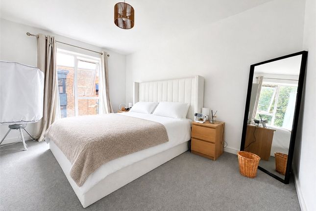8 Hazel House,, Stonyfield Road, Fareham photo 5