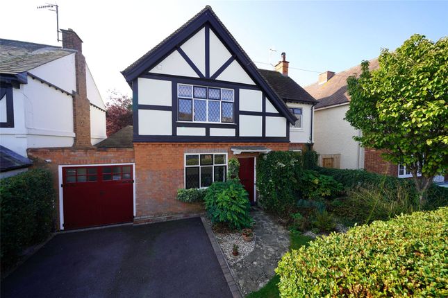 Thumbnail Detached house for sale in Croft Road, Evesham, Worcestershire