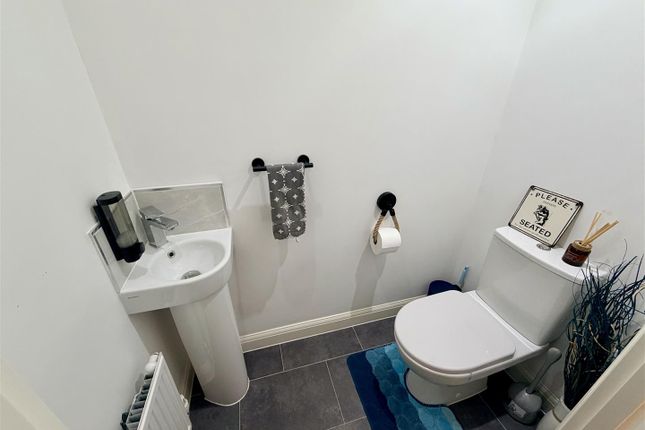 34, Edinburgh Road, Nuneaton photo 4