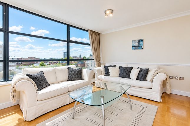 Flat Apartment 46, 1, Goat Wharf, London photo 4