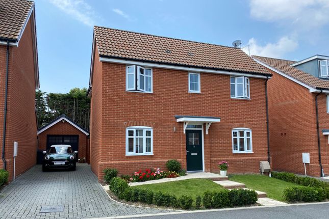 Thumbnail Detached house for sale in Beeches Crescent, Chelmsford