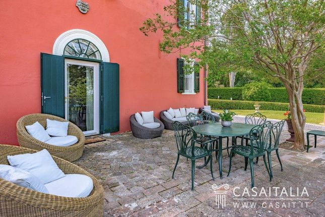 Villa for sale in Case La Valle di Tresole, Marche, Italy