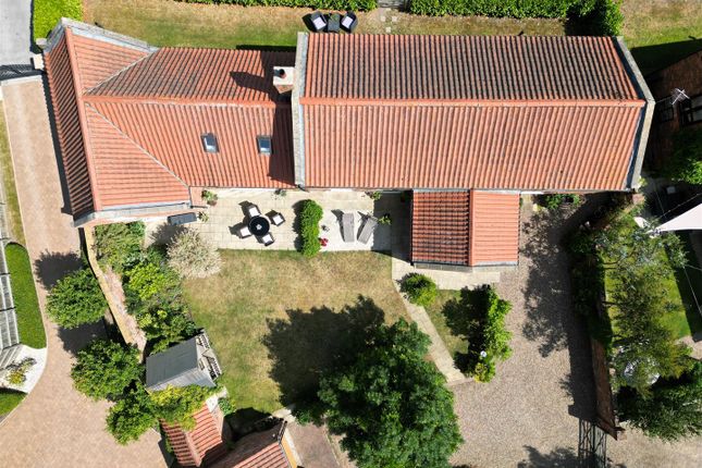 The Barn, Manor Farm, Main Street, Goole photo 3