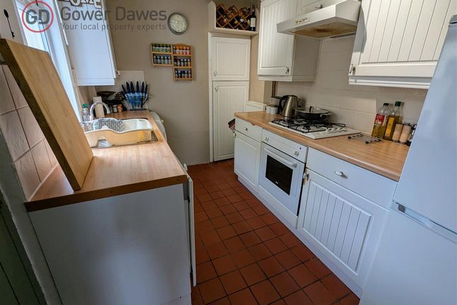 71, Malvern Road, Grays photo 4