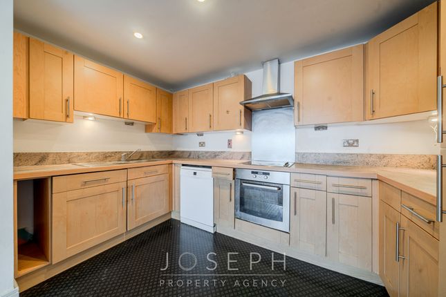 Apt 810, 51 Patteson Road, Ipswich photo 3