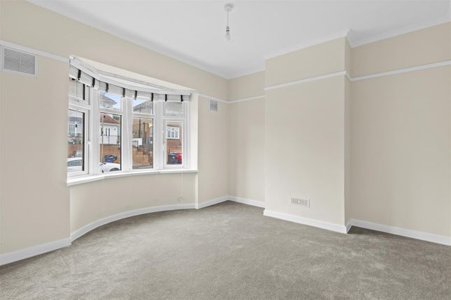 5, Colborne Road, High Wycombe photo 4