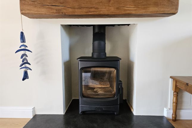 3, Manor Road, Tavistock photo 4
