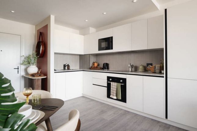 Harrow Manorway, London photo 2