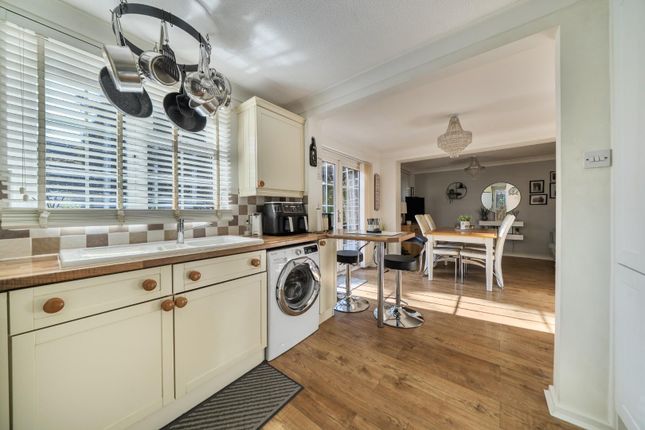 18, Baywell, West Malling photo 2