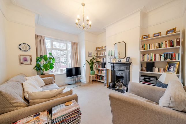 2-bed maisonette on 30A,, Kettering Street, London, £425,000