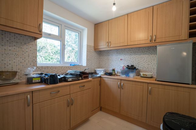 5 Swan Copse, Birmingham photo 3