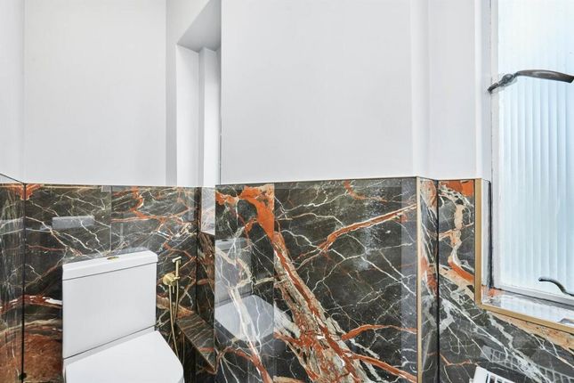 303-323, Kings Road, London photo 4