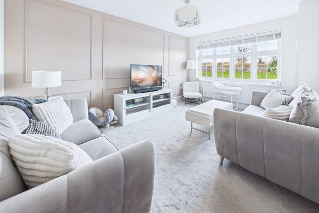2, Pentrebane Drive, Cardiff photo 2