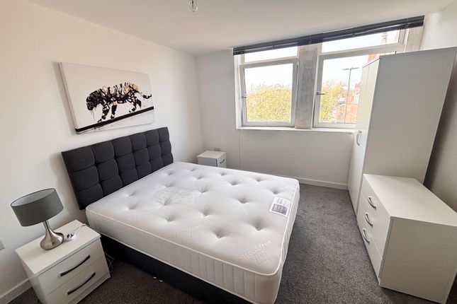 Fargate House, Apartment 405, Church Street, SHEFFIELD photo 2