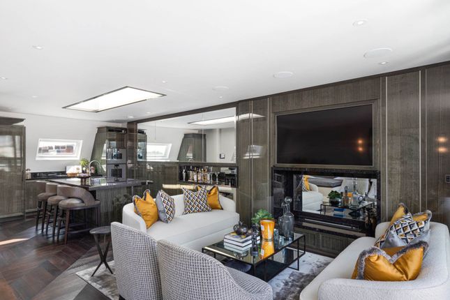 Penthouse West 12, Prince Of Wales Terrace, London photo 4