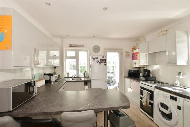 Thumbnail Detached bungalow for sale in Mill Drove, Uckfield, East Sussex