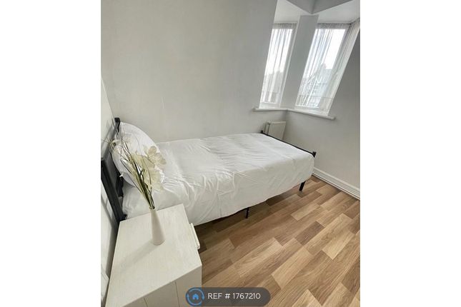 Thumbnail Room to rent in Church Road, London