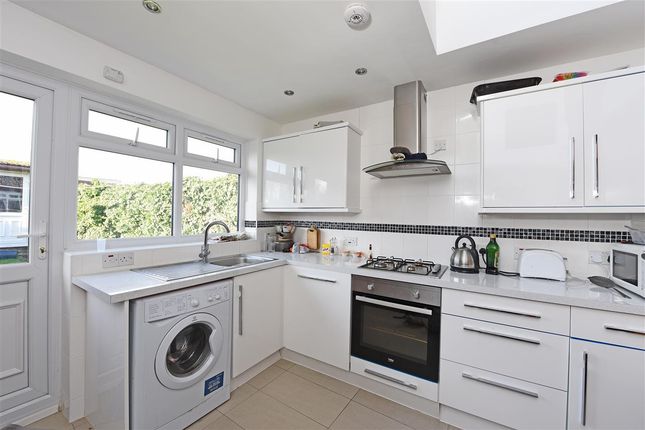 Thumbnail Terraced house to rent in Ashcombe Road, London
