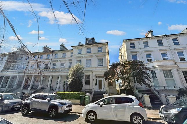 Thumbnail Flat for sale in Upperton Gardens, Eastbourne