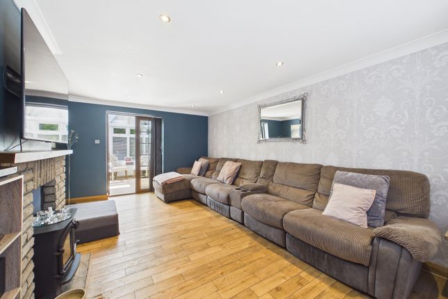 35 Allanson Road, Marlow photo 2