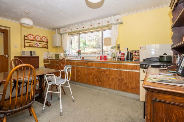 56 Compit Hills, Cromer photo 3