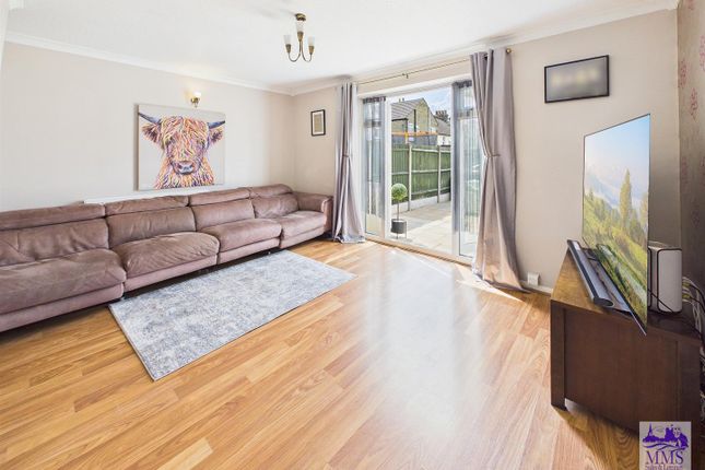 17, Alma Road, Eccles photo 3