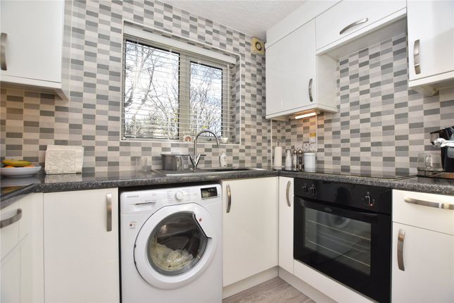 Flat for sale in Farm Hill Road, Morley, Leeds, West Yorkshire