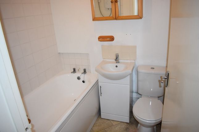 164, Rosebery Avenue, Yeovil photo 5