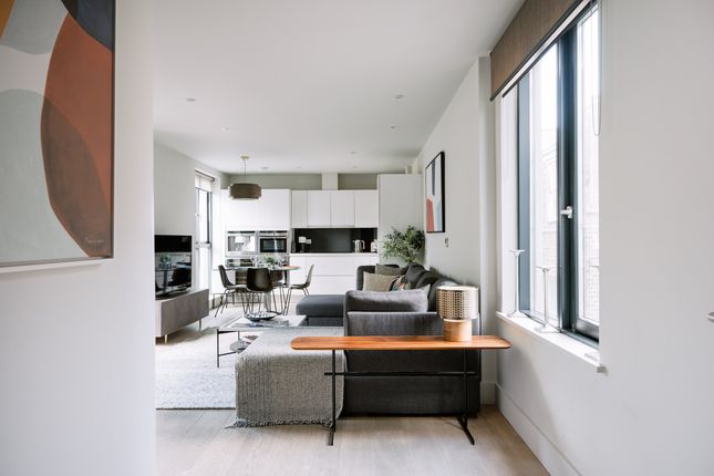 7 The Piazza Residences, 14 Bull Inn Court, Covent Garden photo 4