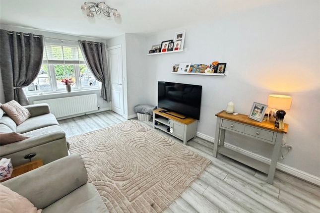 98, Scotsman Drive, South Yorkshire photo 2