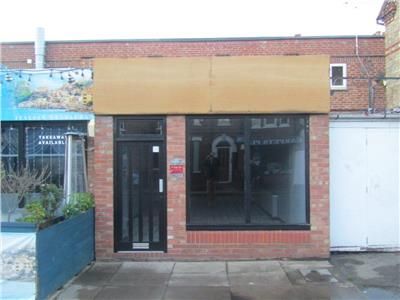 Thumbnail Retail premises for sale in 108A Castle Road, Bedford, Bedfordshire